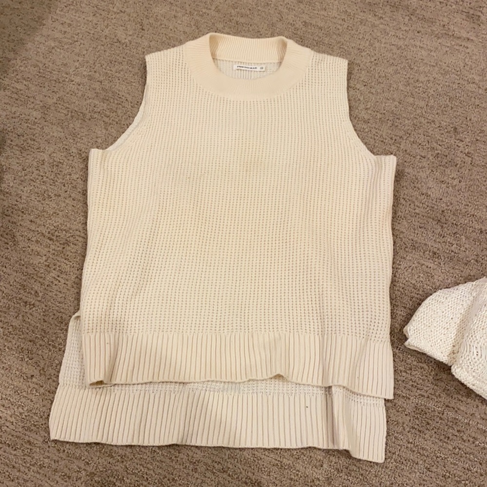 Sweater vest!!!